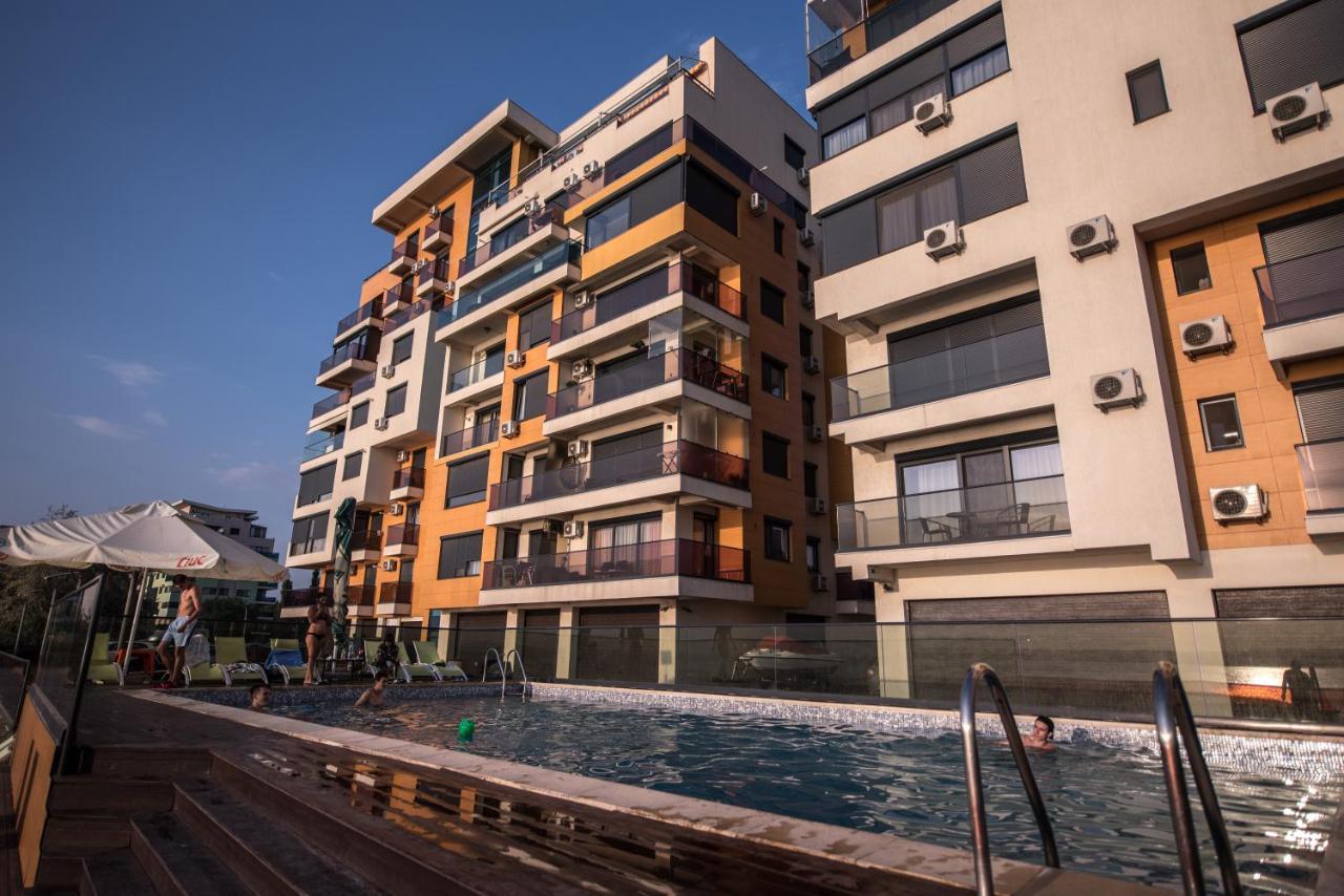 Sns Apartament In Vila Sophia Mamaia Exterior foto